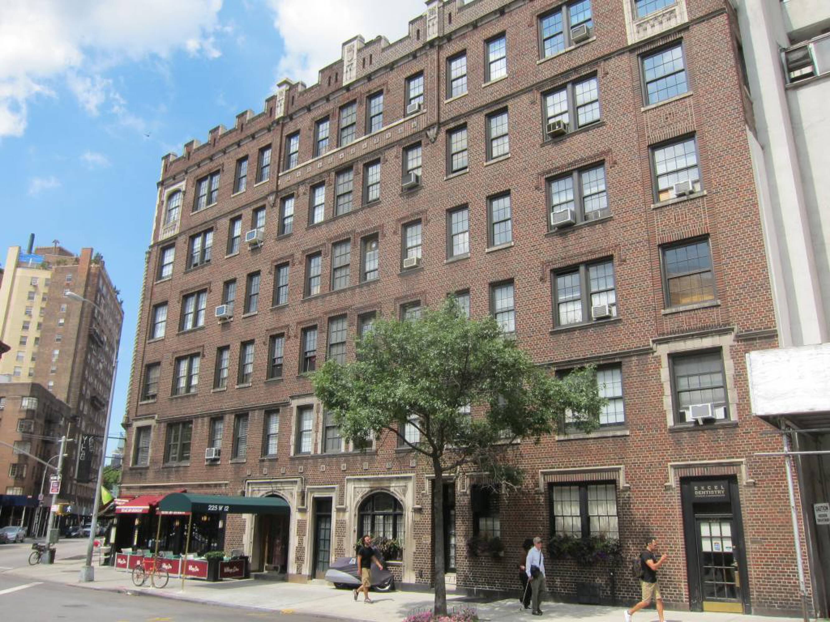 15 West 12th Street New York Ny 225 W 12th St, New York, NY 10011 | Crexi.com