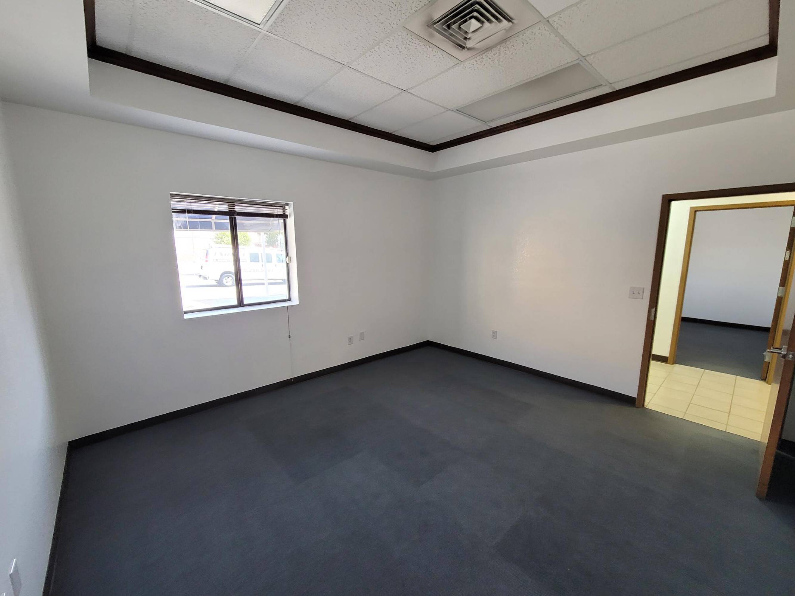 801 Pendale Rd, El Paso, TX 79907