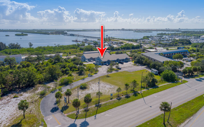 Pictures of Office, Industrial, Special Purpose property located at 2250 N US Hwy 1, Fort Pierce, FL 34946 for lease - image #1