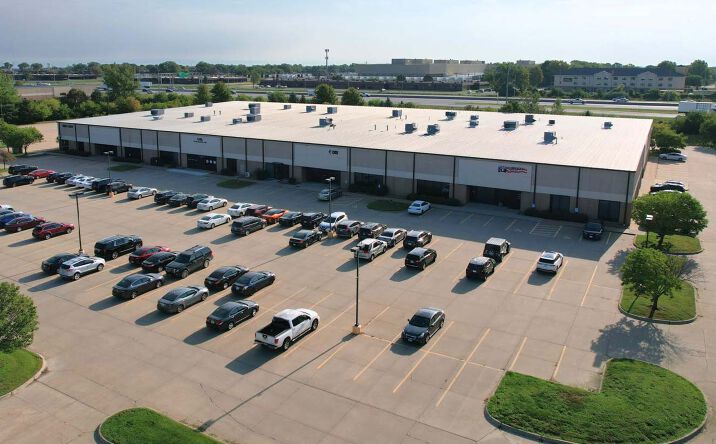 Pictures of Office property located at 12000 - 12012 Ridgemont Dr, Urbandale, IA 50323 for sales - image #1