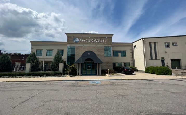 Pictures of Office property located at 112 3rd Ave, Carnegie, PA 15106 for lease - image #1
