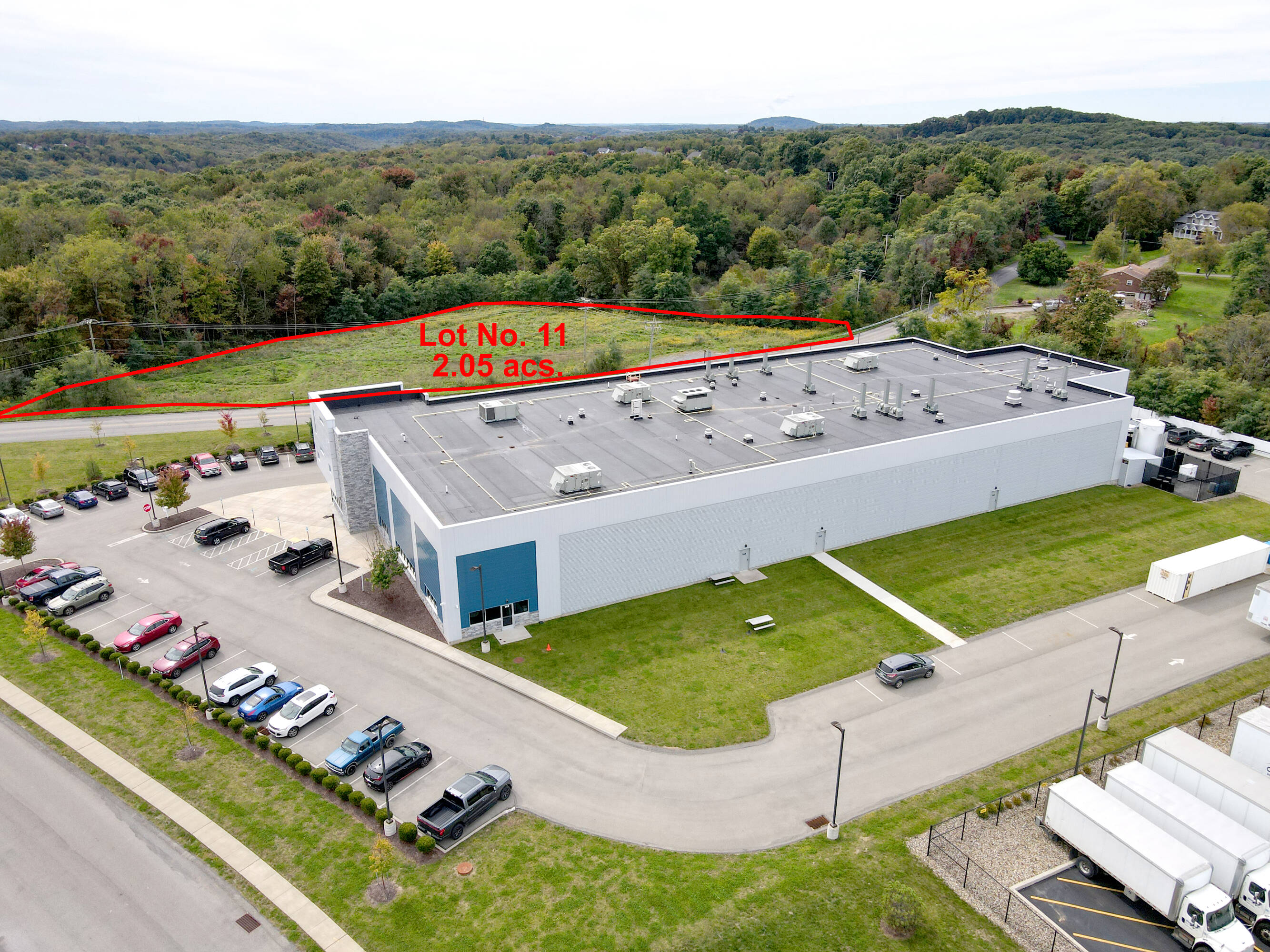 206 Russell Rd, Zelienople, PA 16063