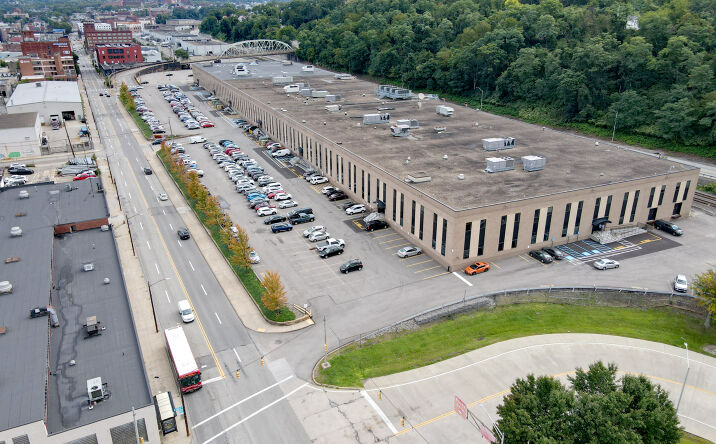 Pictures of Office property located at 2600 Liberty Ave, Pittsburgh, PA 15222 for lease - image #1