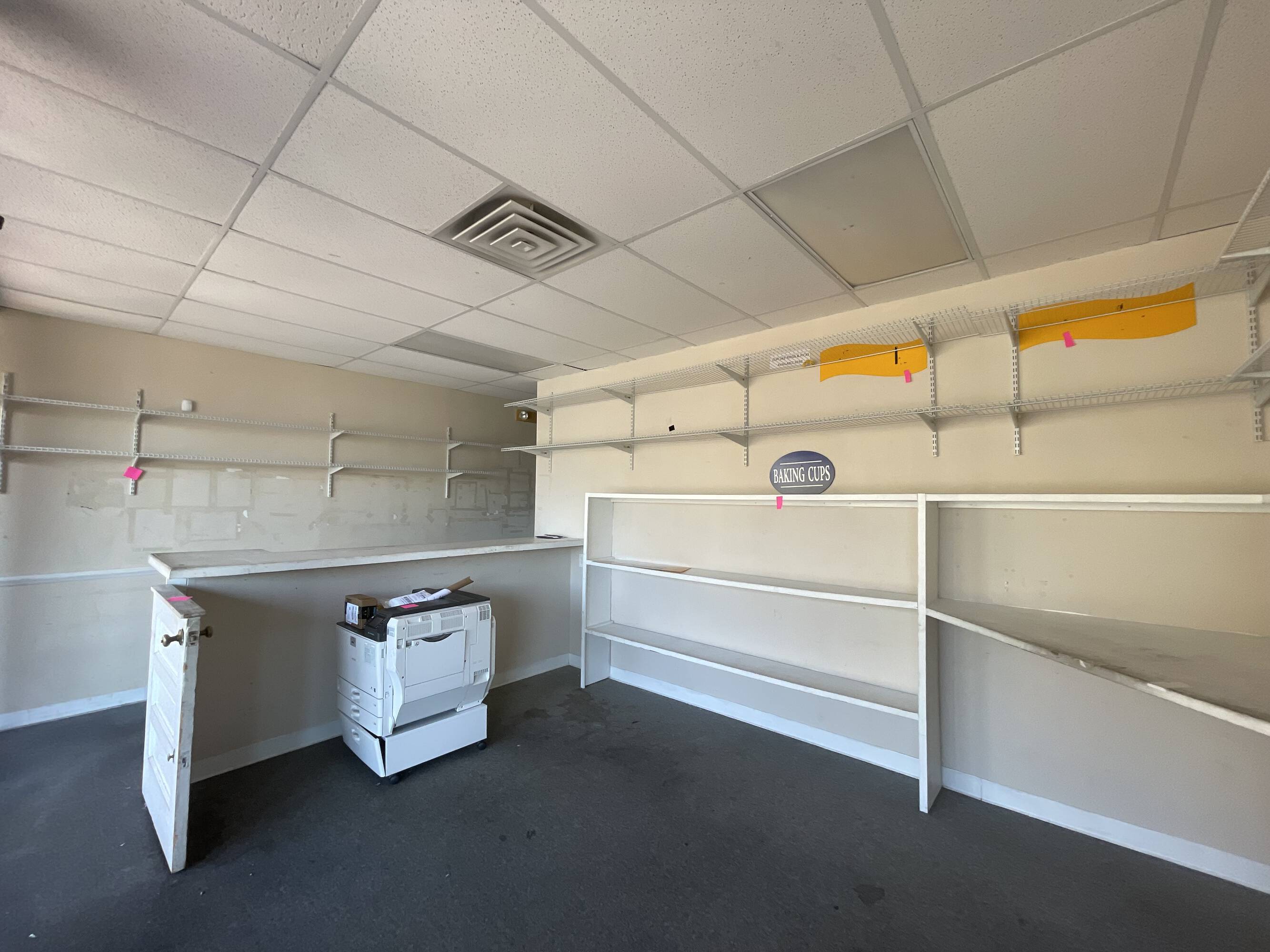 3920 Canton Rd, Marietta, GA 30066