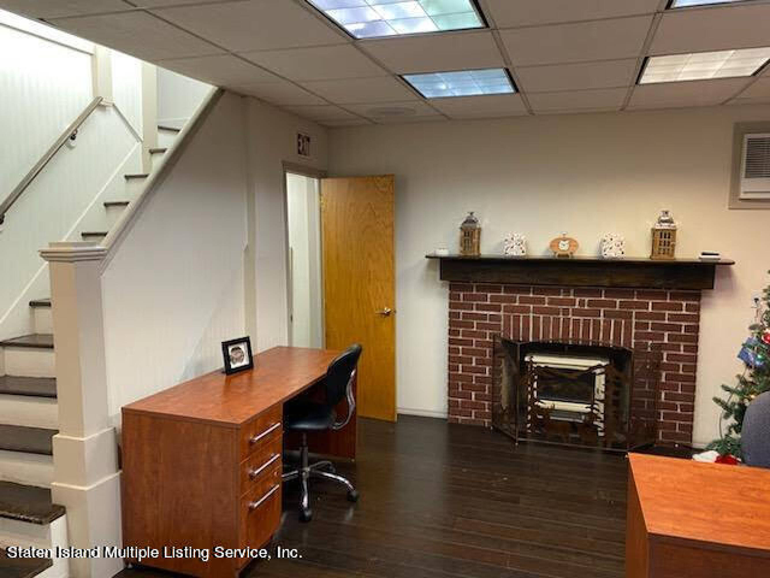 690 Forest Ave, Staten Island, NY 10310