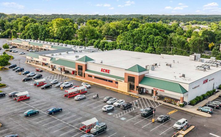 Pictures of Retail property located at 2363 Pasqualone Blvd, Bensalem, PA 19020 for sales - image #1