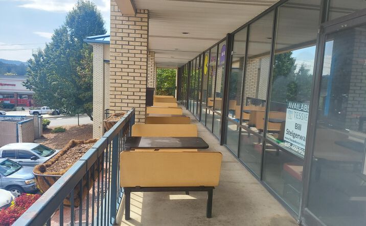 Pictures of Restaurant, Office, Retail property located at 640 Merrimon Ave, Asheville, NC 28804 for lease - image #1