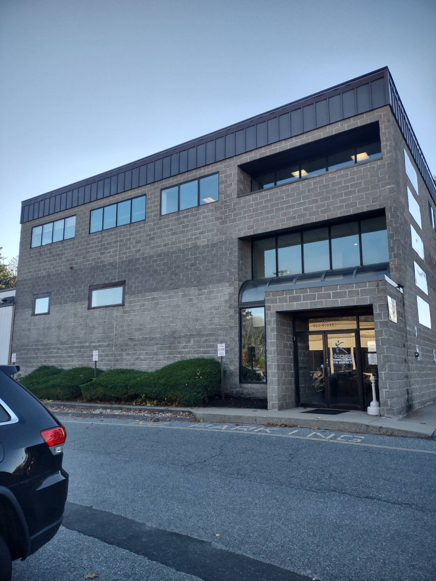 191 Elm St, Salisbury, MA 01952