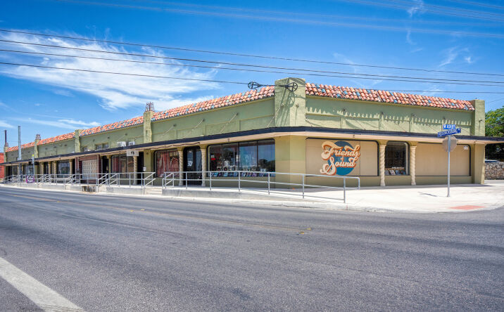 TWIN CITY SUPERMARKET - CLOSED - 15 Photos - 617 E Main St