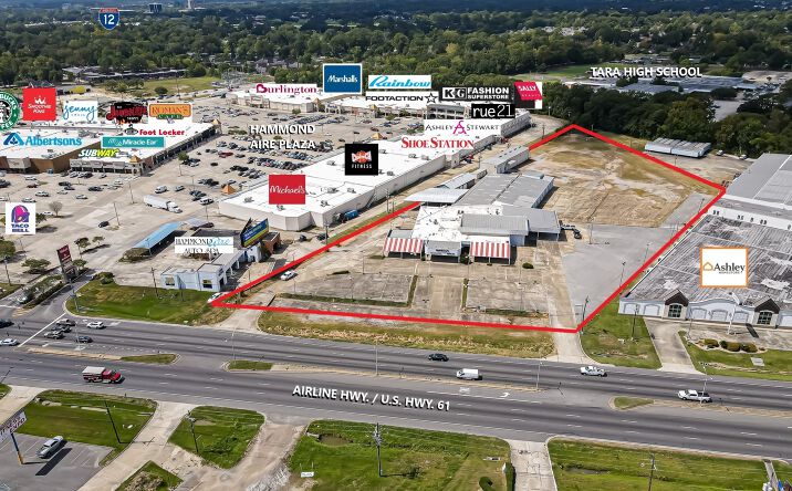 Pictures of Retail property located at 9550 Airline Hwy, Baton Rouge, LA 70809 for lease - image #1