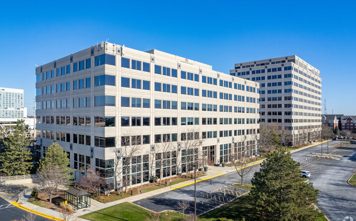 Pictures of Retail, Office property located at 1500 McConnor Pkwy, Schaumburg, IL 60173 for lease - image #1