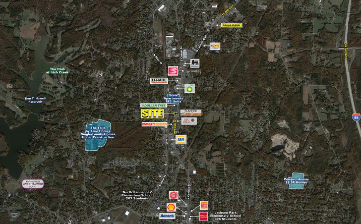 Pictures of Retail property located at 2115 N Cannon Blvd, Kannapolis, NC 28083 for lease - image #1