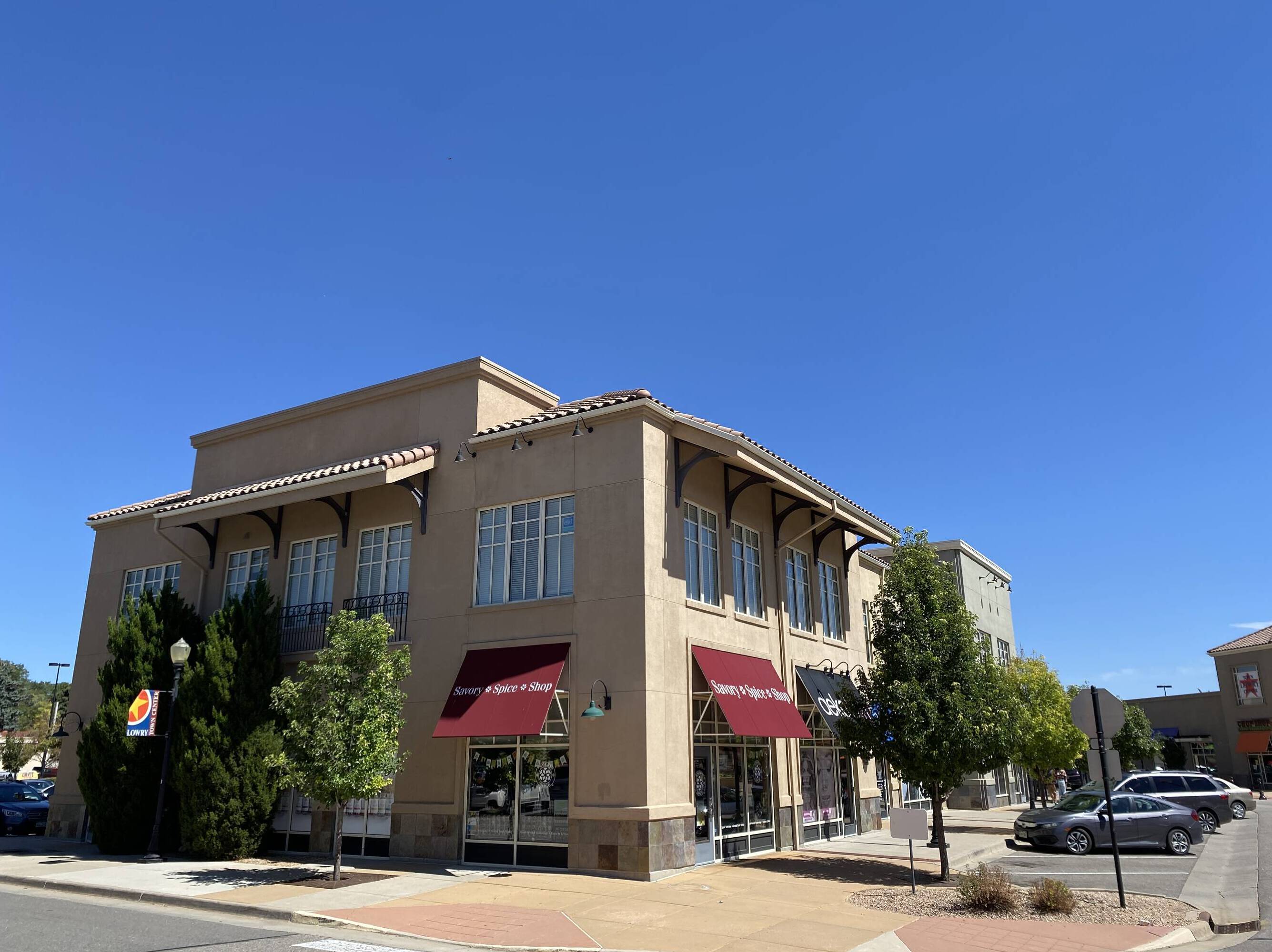 200 Quebec St, Denver, CO 80230