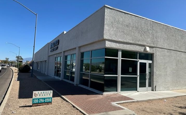 Pictures of Retail property located at 3232-3244 E Speedway Blvd, Tucson, AZ 85716 for lease - image #1