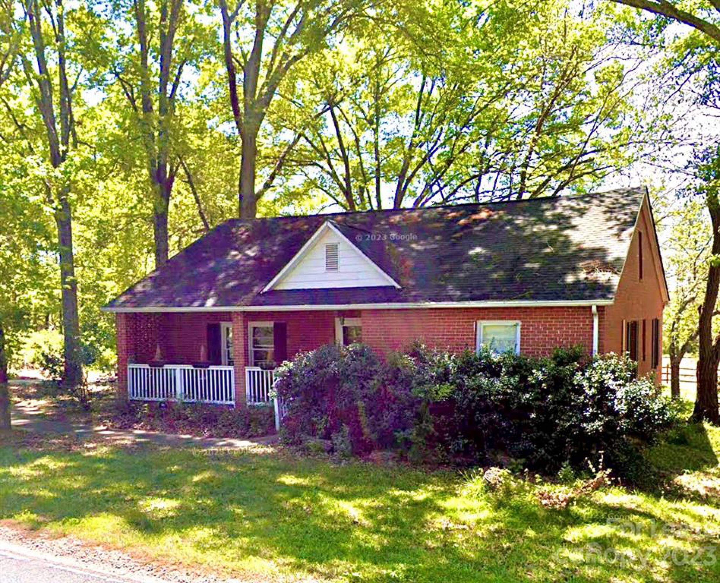 10001 New Town Rd, Marvin, NC 28173