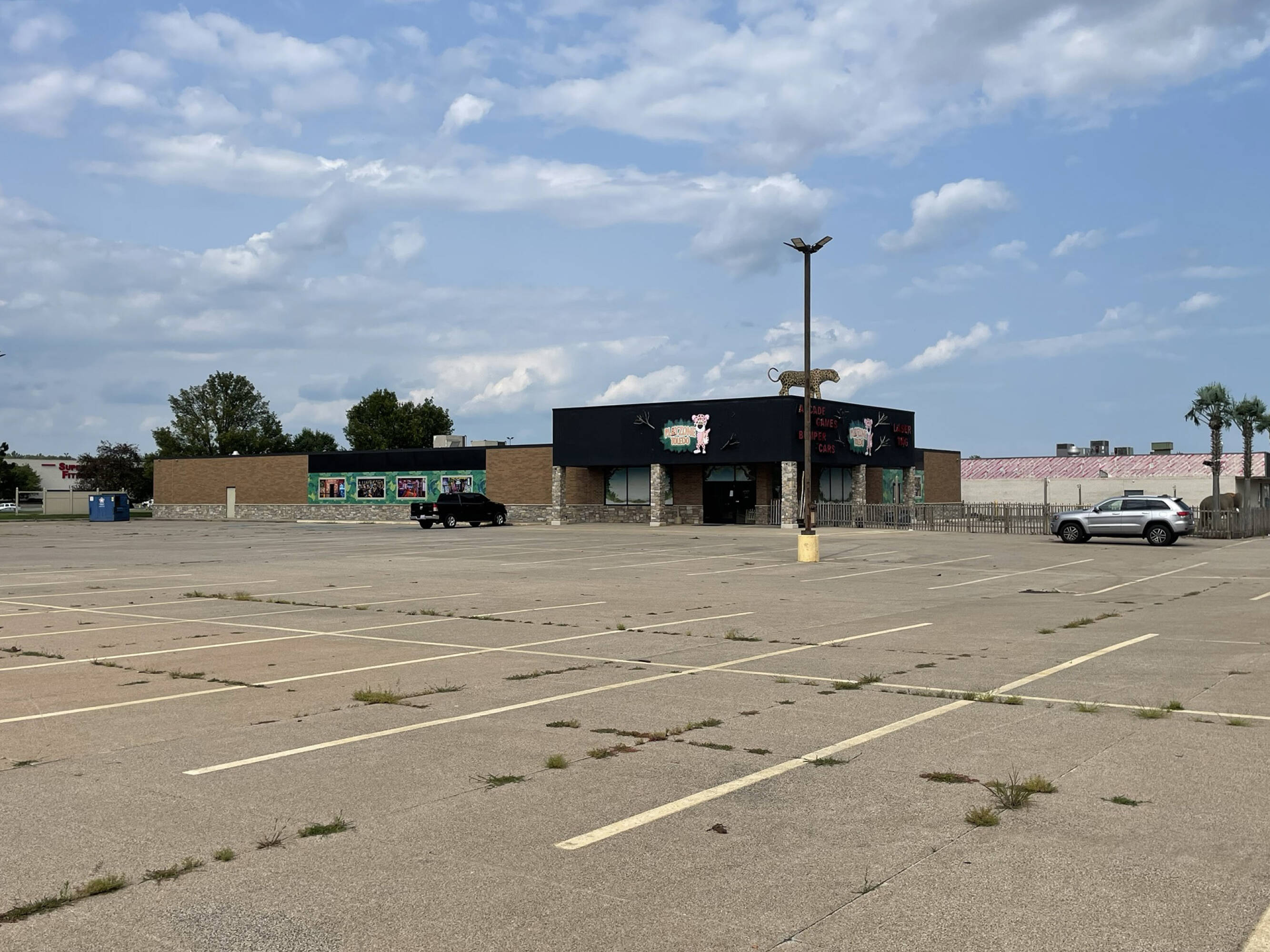 130 New Towne Square Dr, Toledo, OH 43612