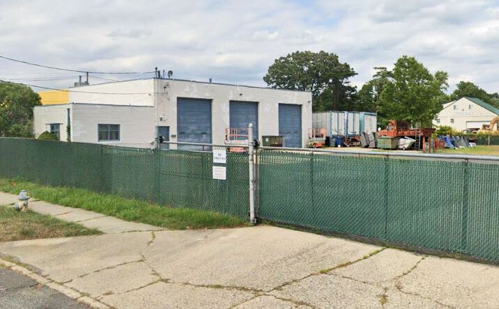 Pictures of Industrial property located at 800 Kennedy Blvd, Somerdale, NJ 08083 for lease - image #1