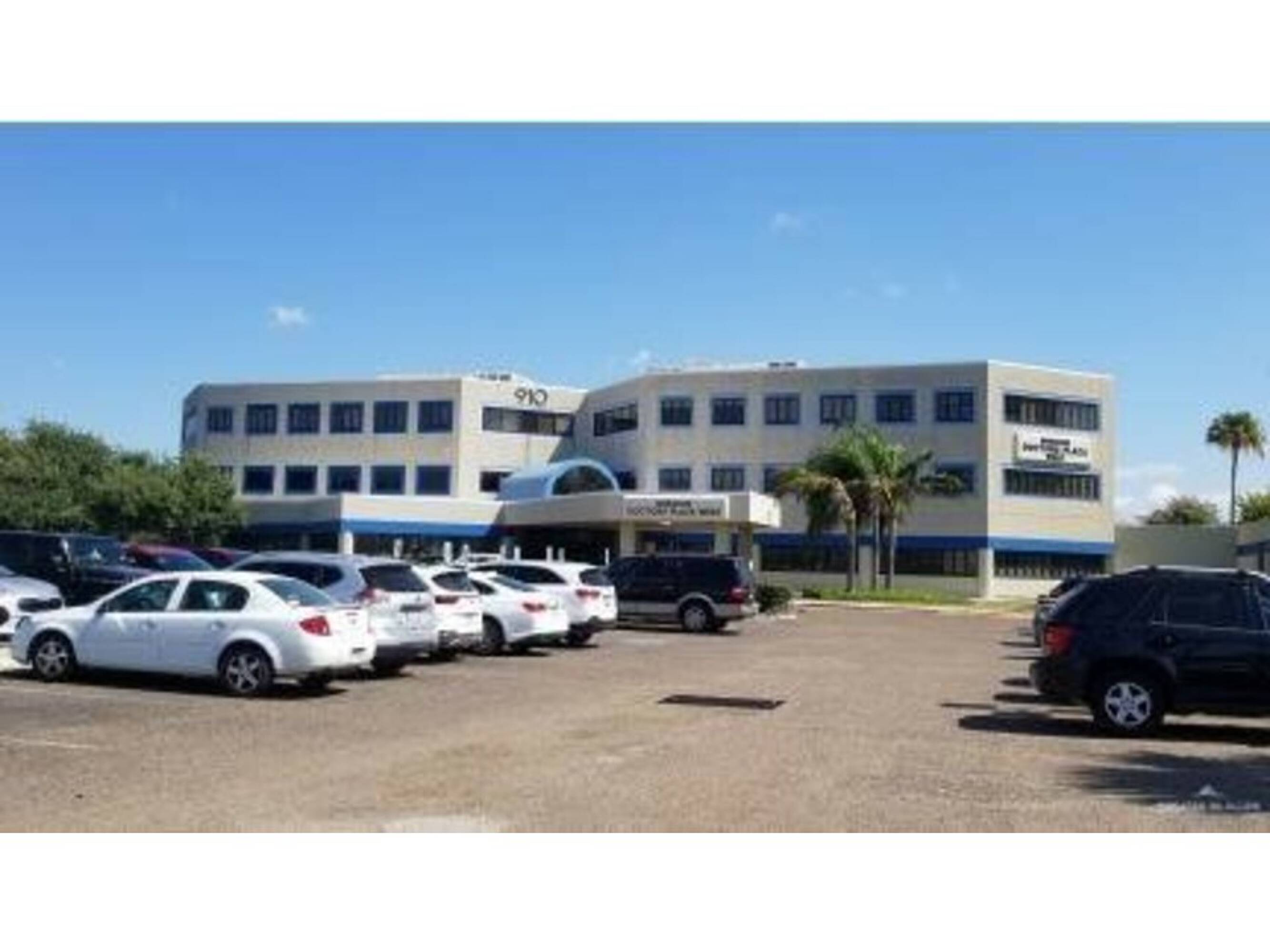 910 S Bryan Rd, Mission, TX 78572