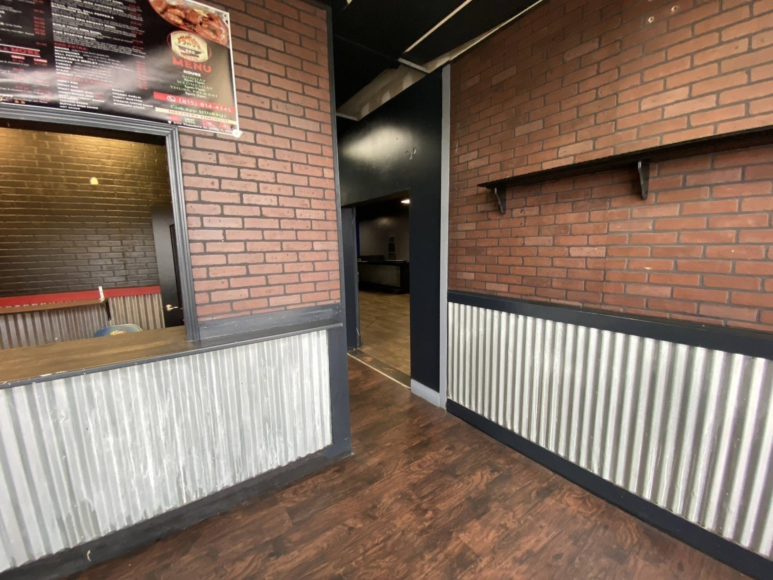 3109 Theodore St, Joliet, IL 60435