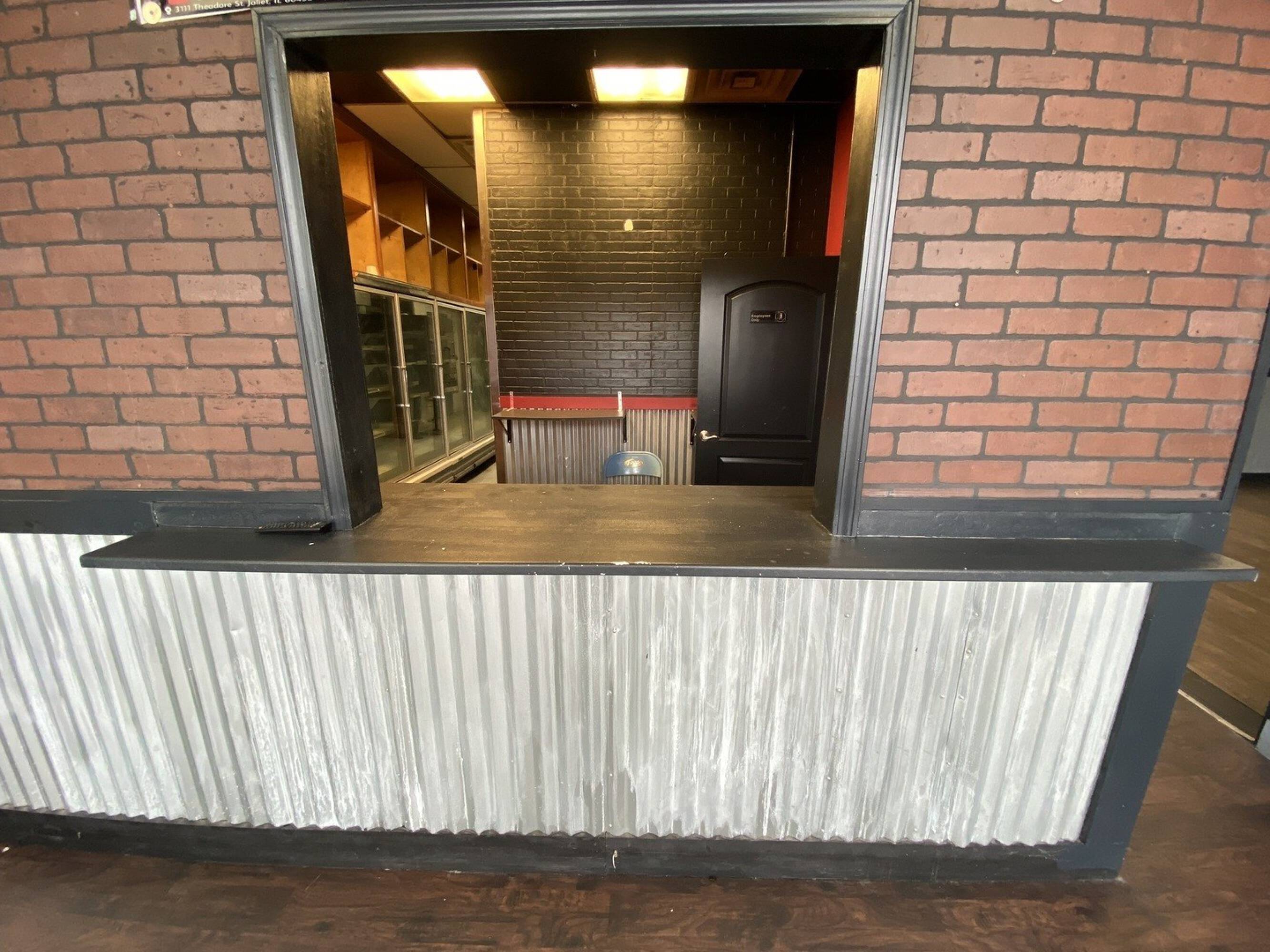 3109 Theodore St, Joliet, IL 60435