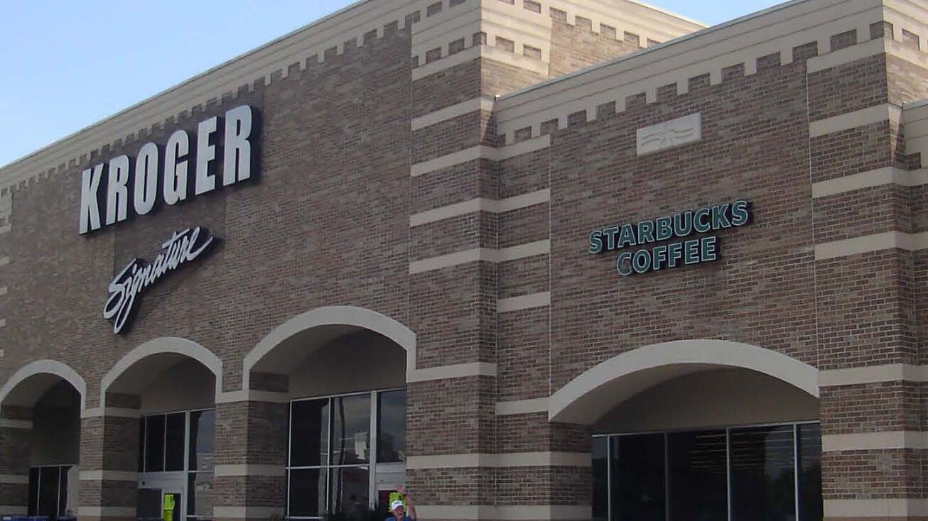 1400 MacArthur Drive, Alexandria, LA 71301 Retail Space for Lease MacArthur Village