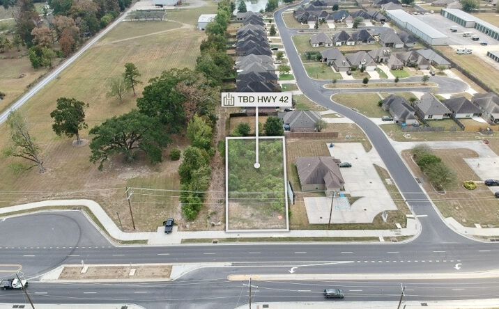 Pictures of Land property located at TBD LA-42, Prairieville, LA 70769 for lease - image #1