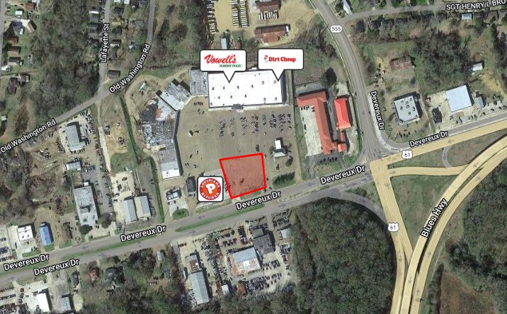 Pictures of Retail property located at 261 Devereux Dr, Natchez, MS 39120 for lease - image #1