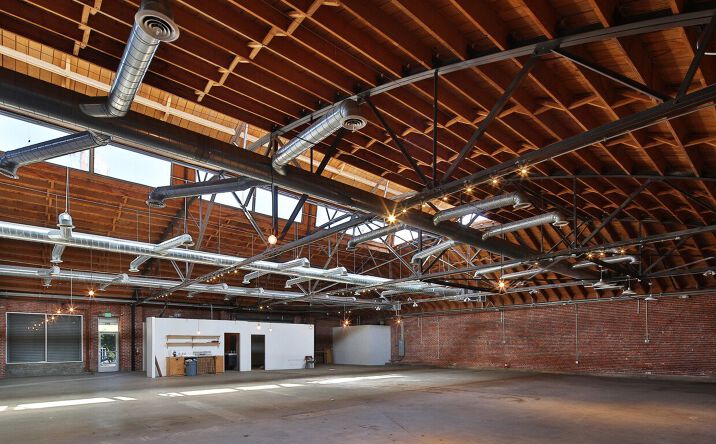 Pictures of Retail, Restaurant property located at 3107 Beverly Blvd, Los Angeles, CA 90026 for lease - image #1