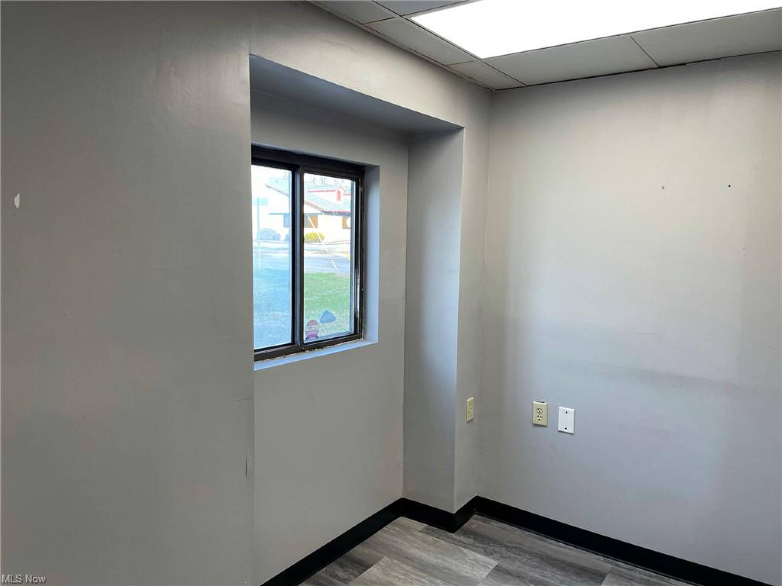 1227 Garfield Ave, Parkersburg, WV 26101