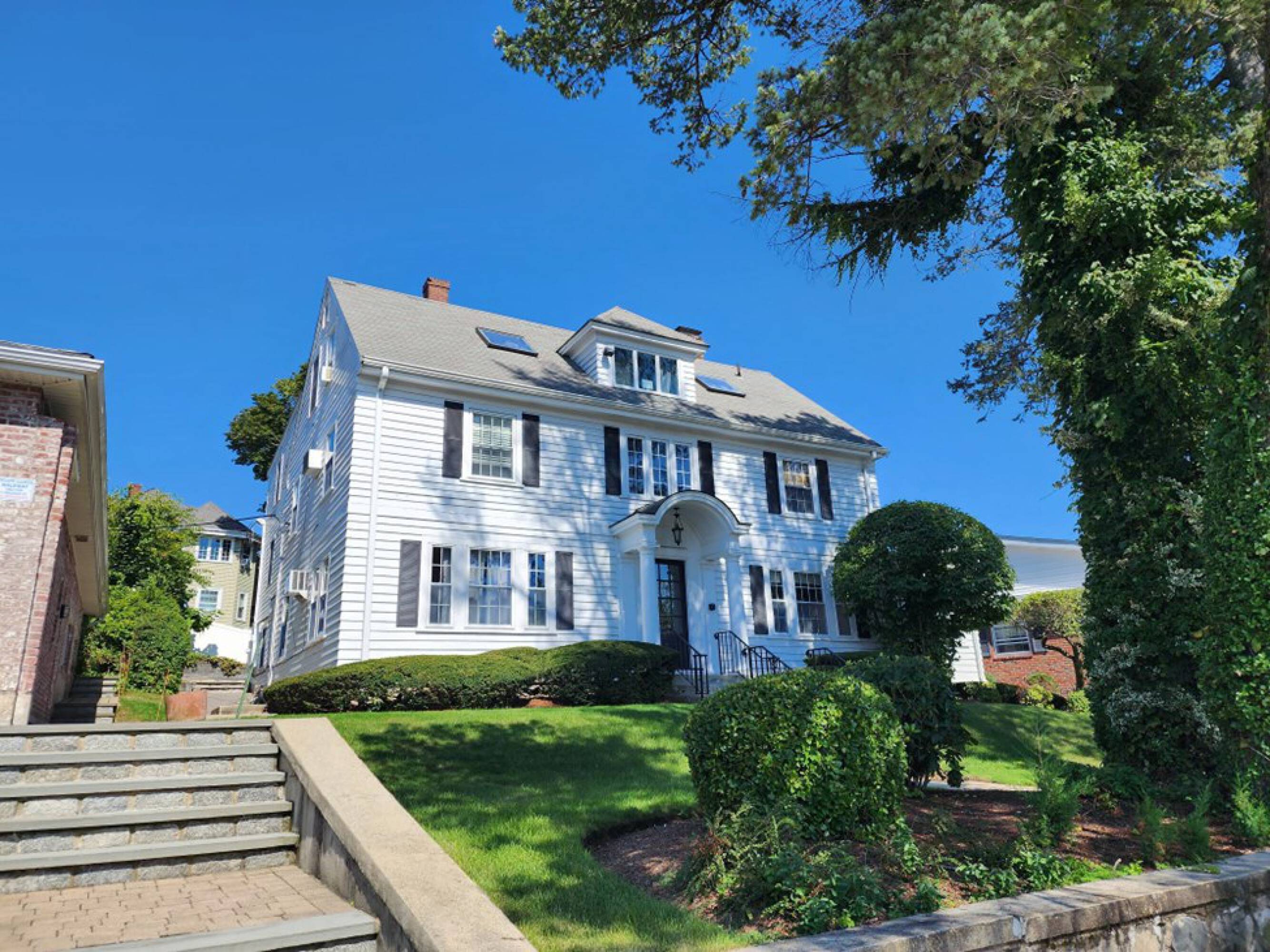 5 Walpole St, Norwood, MA 02062