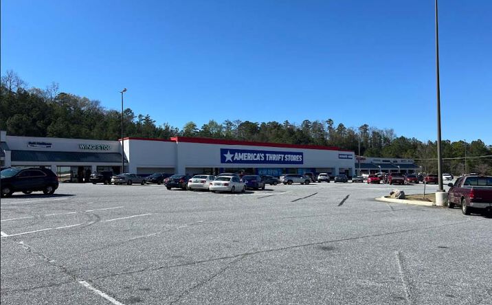 Pictures of Retail, Industrial property located at 2001-2037 US-280, Phenix City, AL 36867 for lease - image #1