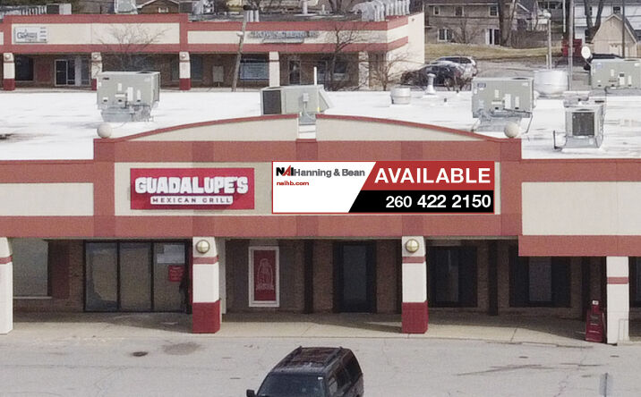 Pictures of Restaurant property located at 6536 E State Blvd, Fort Wayne, IN 46815 for lease - image #1