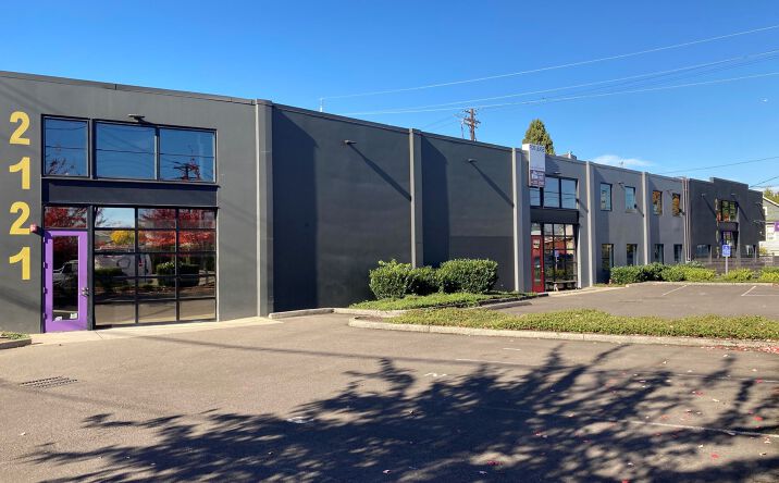 Pictures of Office property located at 2121 SE 7th Ave, Portland, OR 97214 for lease - image #1