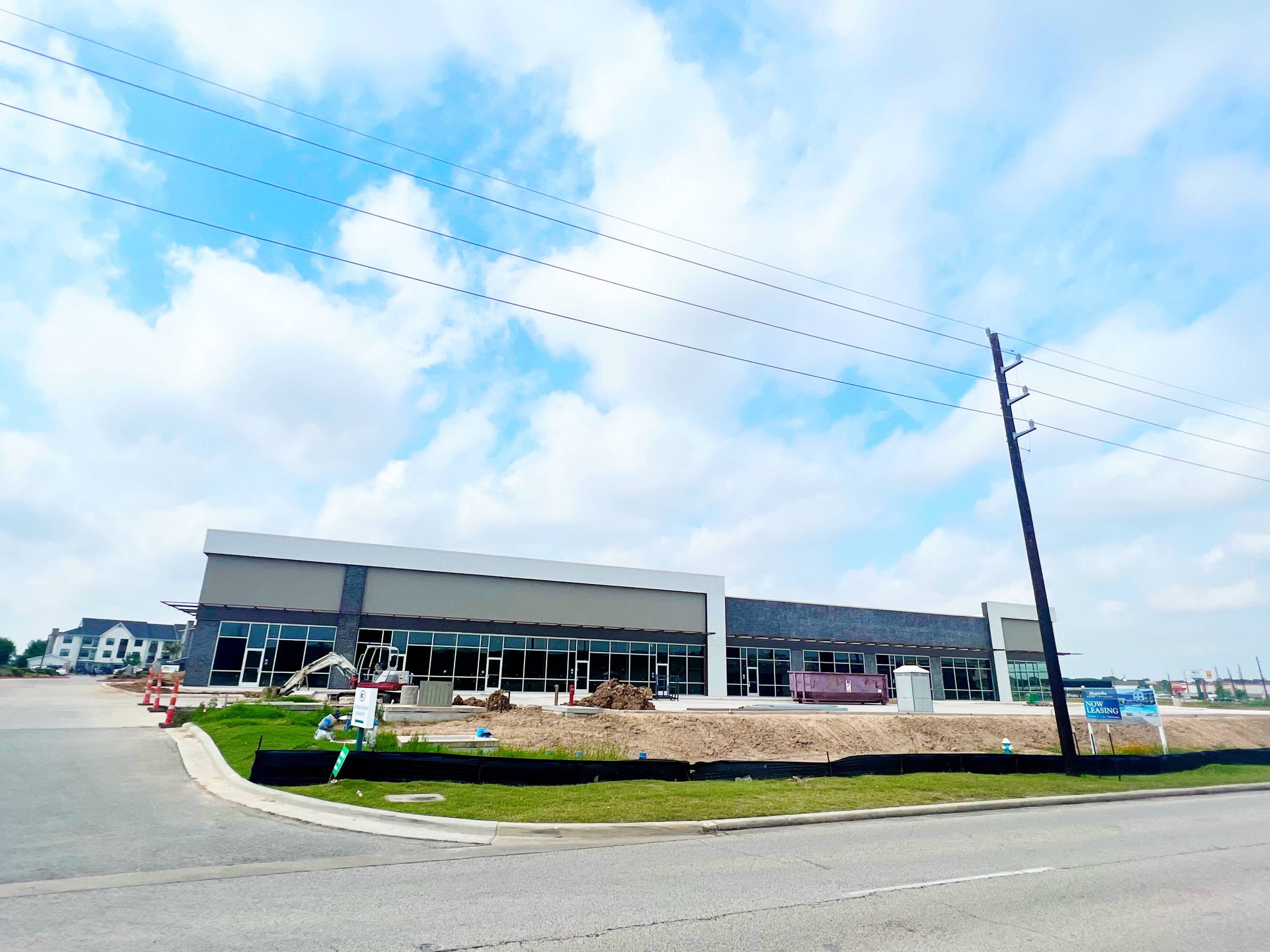 6941 Spring Stuebner Rd, Spring, TX 77379