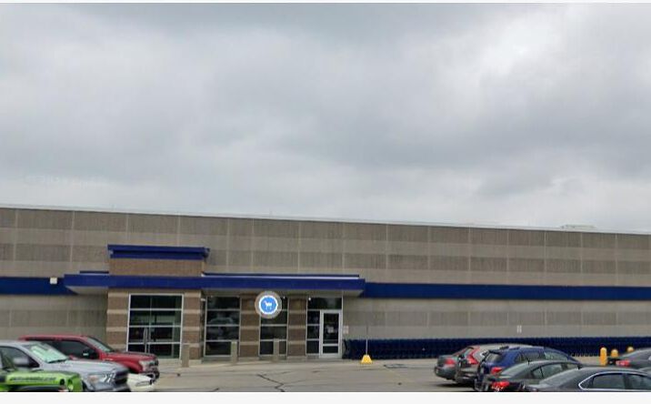 Pictures of Retail property located at 5909 Illinois Rd, Fort Wayne, IN 46804 for lease - image #1