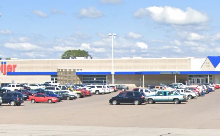 Pictures of Retail property located at 3610 South Bremen Hwy, Mishawaka, IN 46544 for lease - image #1