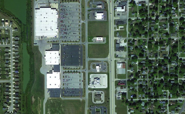 Pictures of Retail, Land property located at 4012 S Western Ave, Marion, IN 46953 for lease - image #1