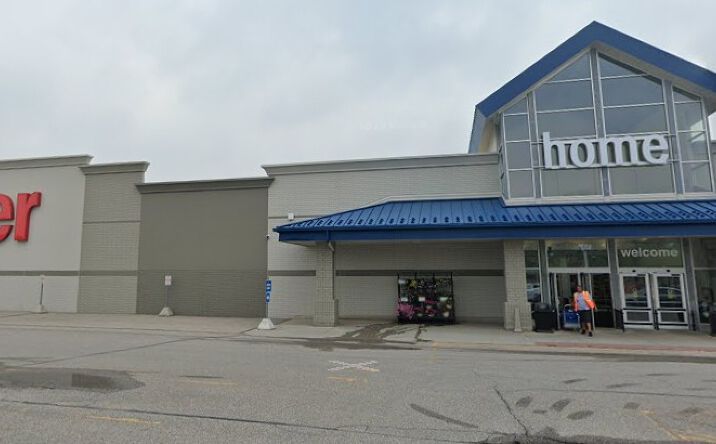 Pictures of Retail property located at 9515 Birch Run Rd, Birch Run, MI 48415 for lease - image #1