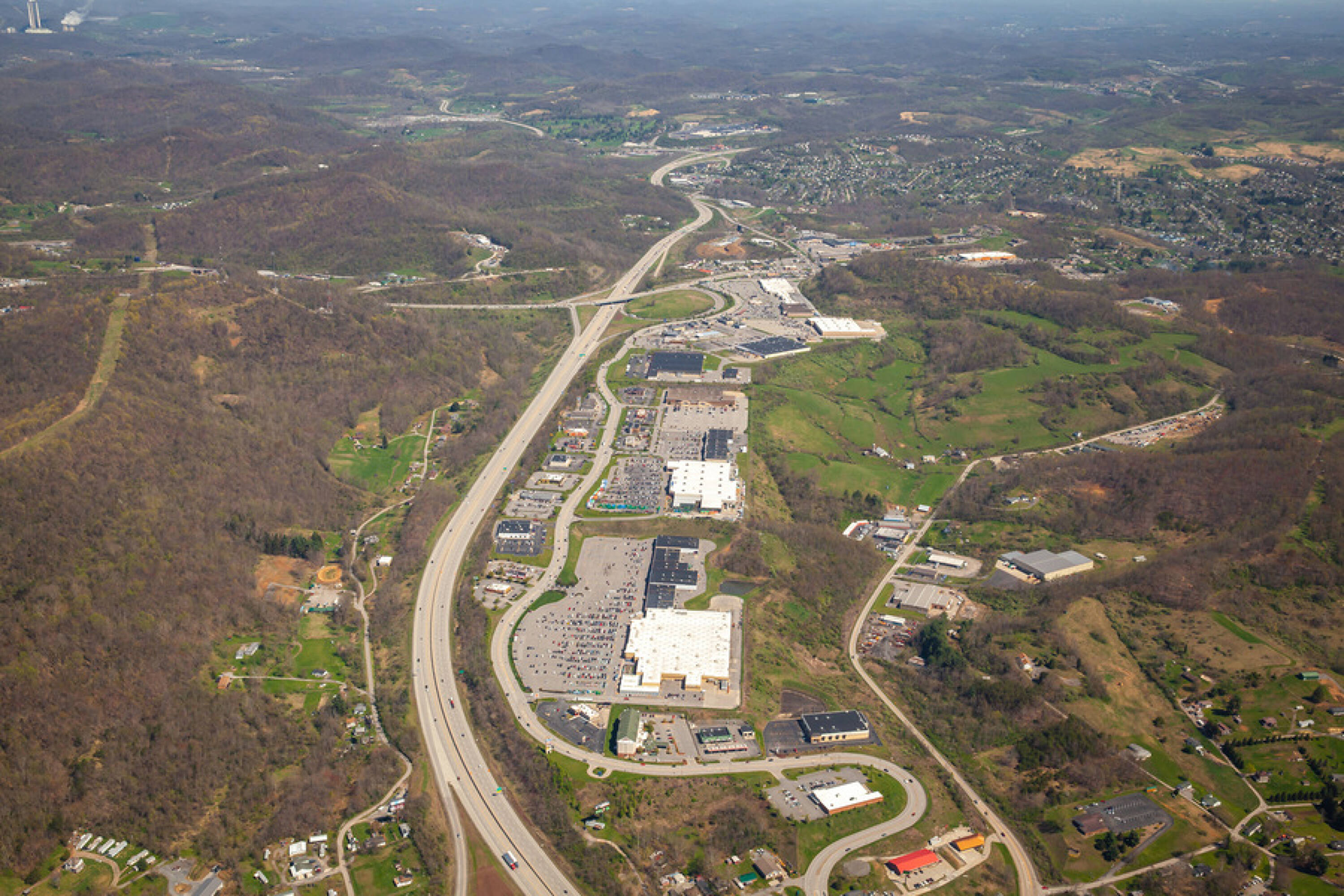 499 Emily Dr, Clarksburg, WV 26301