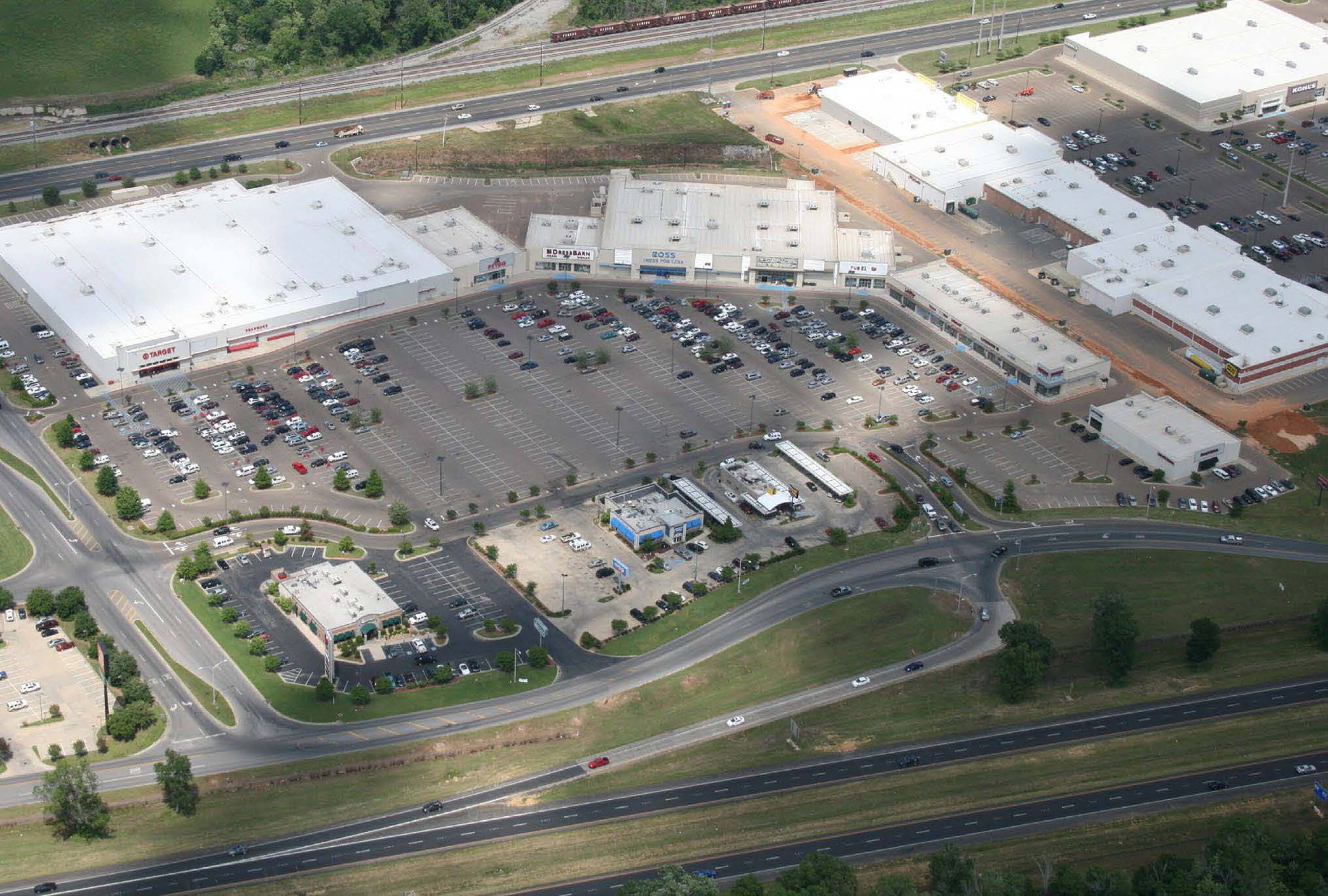 4103 Pecanland Mall Dr, Monroe, LA 71203