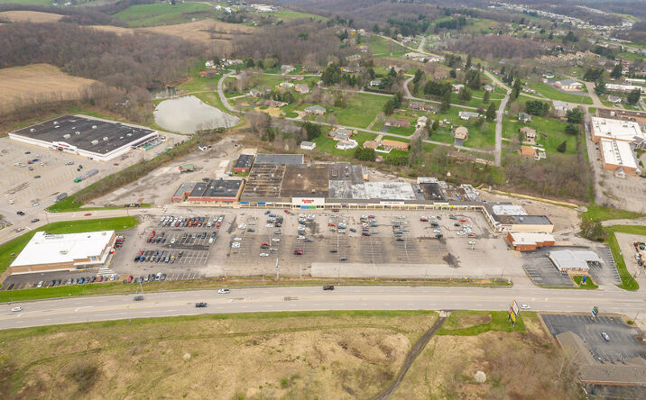 Pictures of Retail property located at 15765 State Route 170, East Liverpool, OH 43920 for sales - image #1