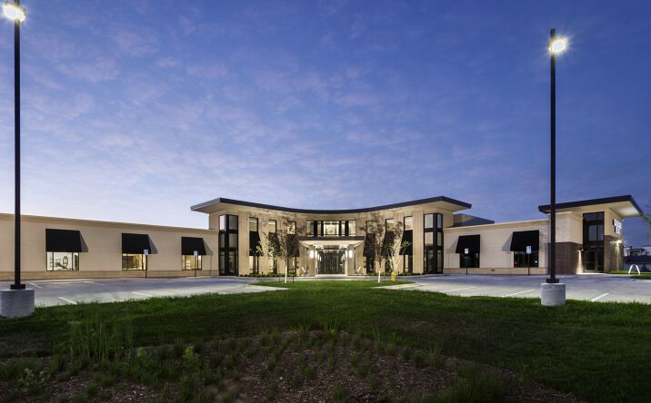 Pictures of Retail, Office property located at 6420 Coachlight Dr, West Des Moines, IA 50266 for lease - image #1