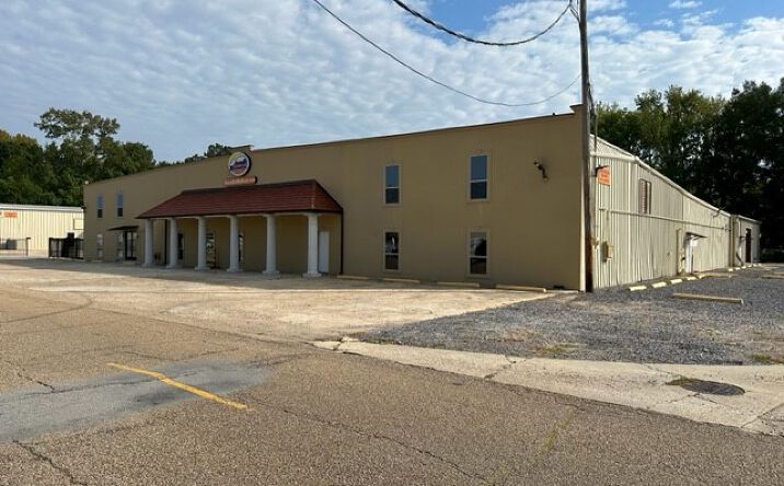 Pictures of Industrial property located at 18230 Swamp Rd, Prairieville, LA 70769 for lease - image #1