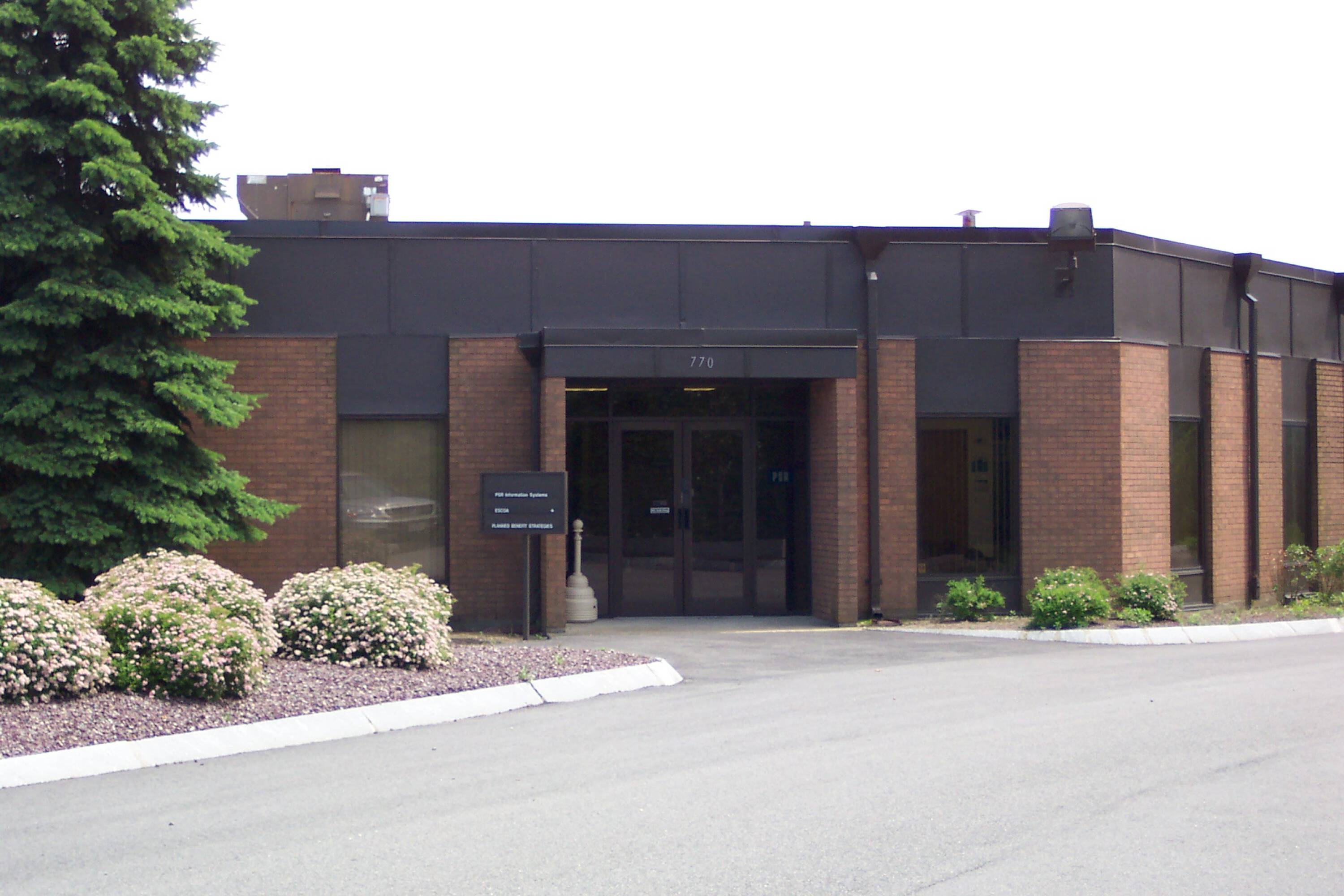 770 Dedham St, Canton, MA 02021