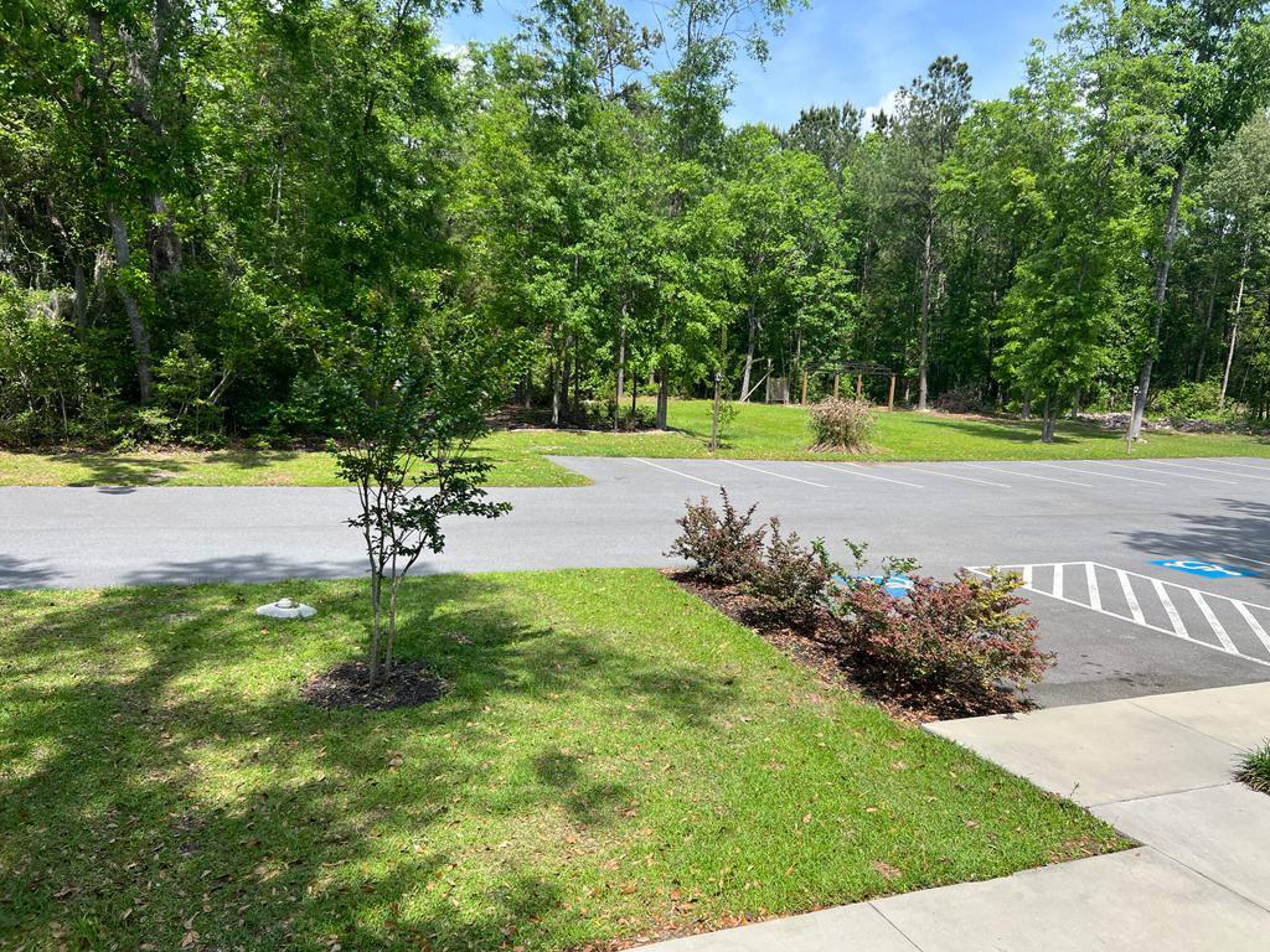 14 Brasseler Blvd, Savannah, GA 31419