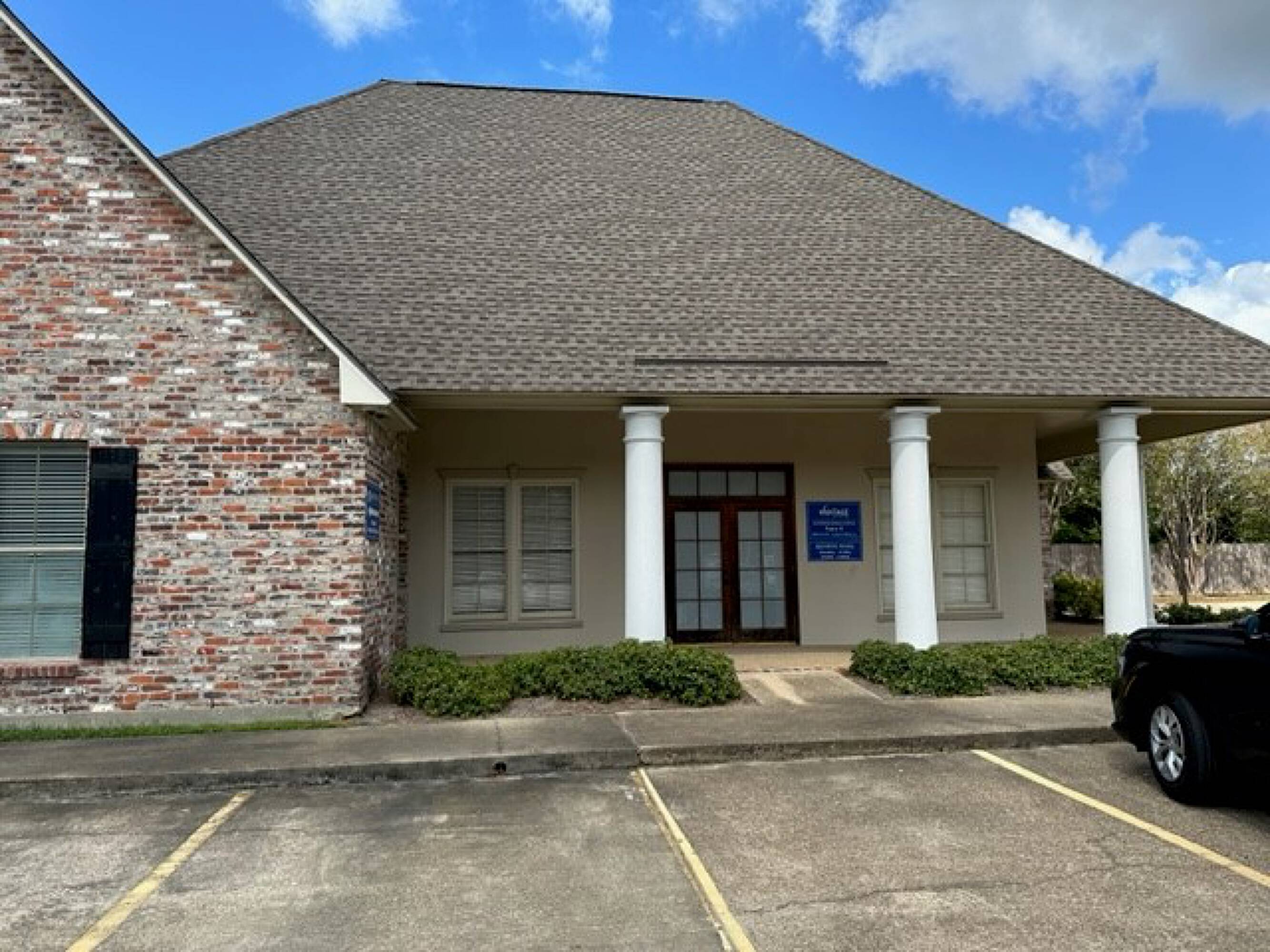 13348 Coursey Blvd, Baton Rouge, LA 70816