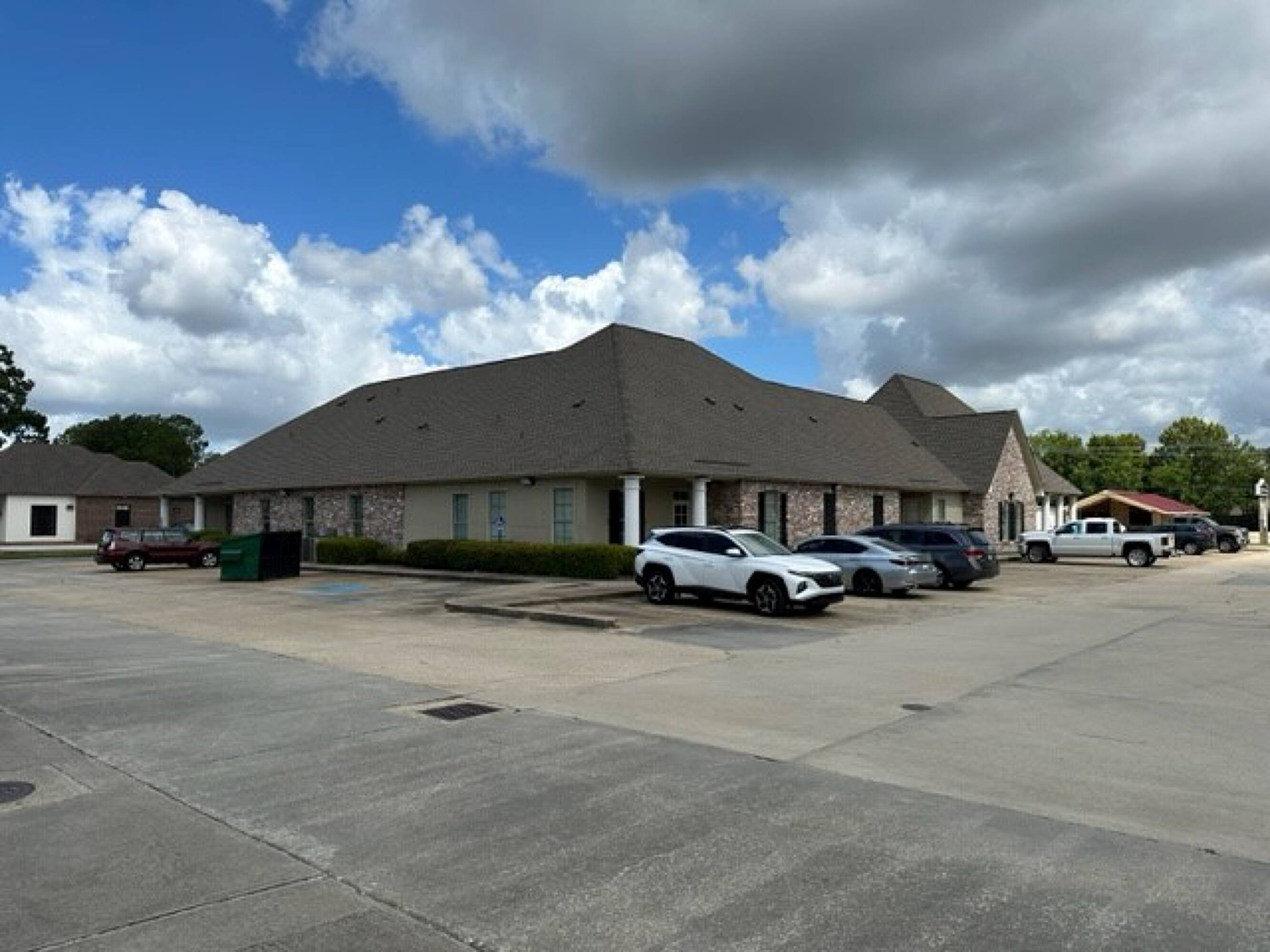 13348 Coursey Blvd, Baton Rouge, LA 70816 | Crexi.com