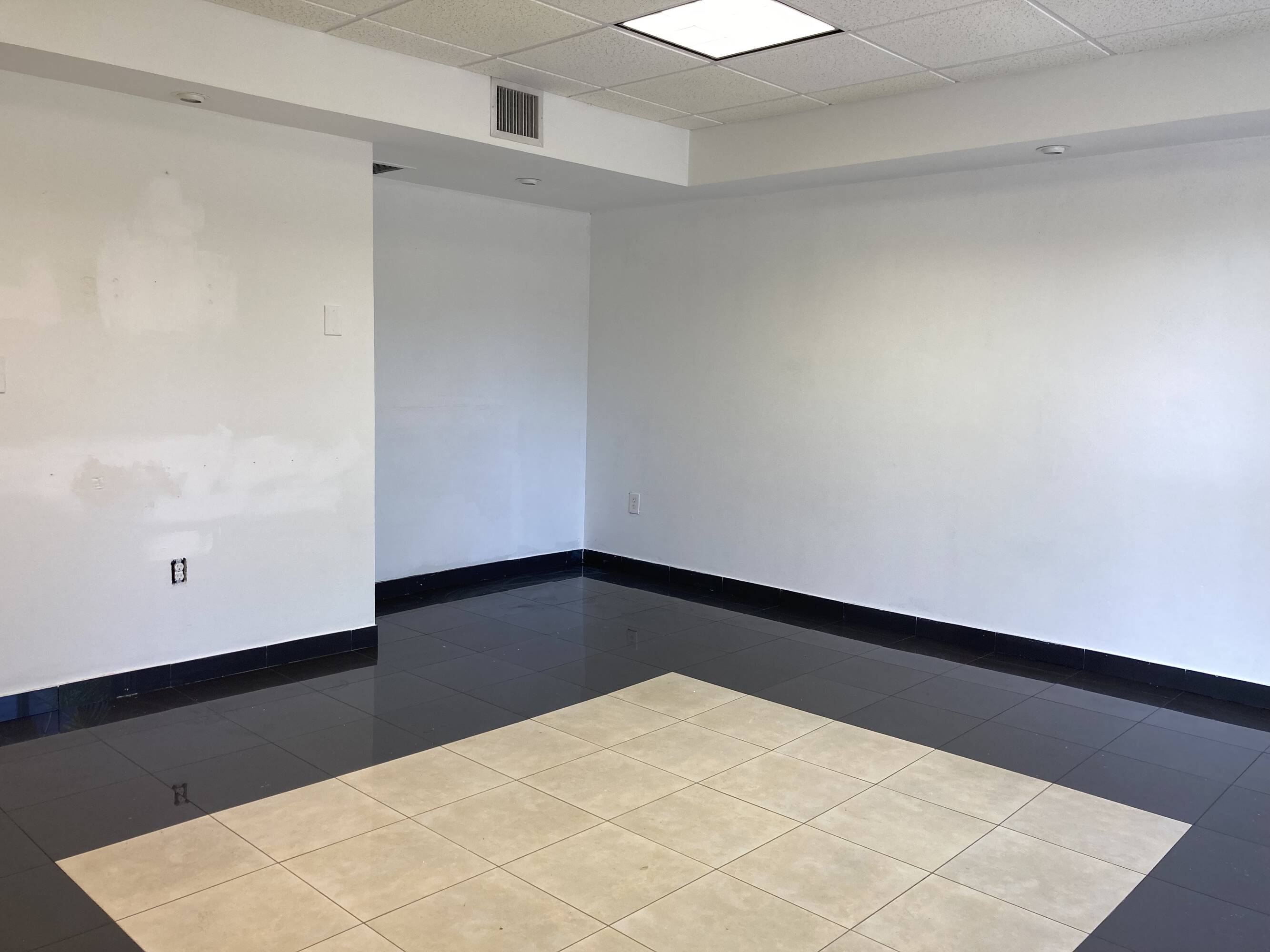 8348-nw-30th-terrace-doral-fl-33122-crexi