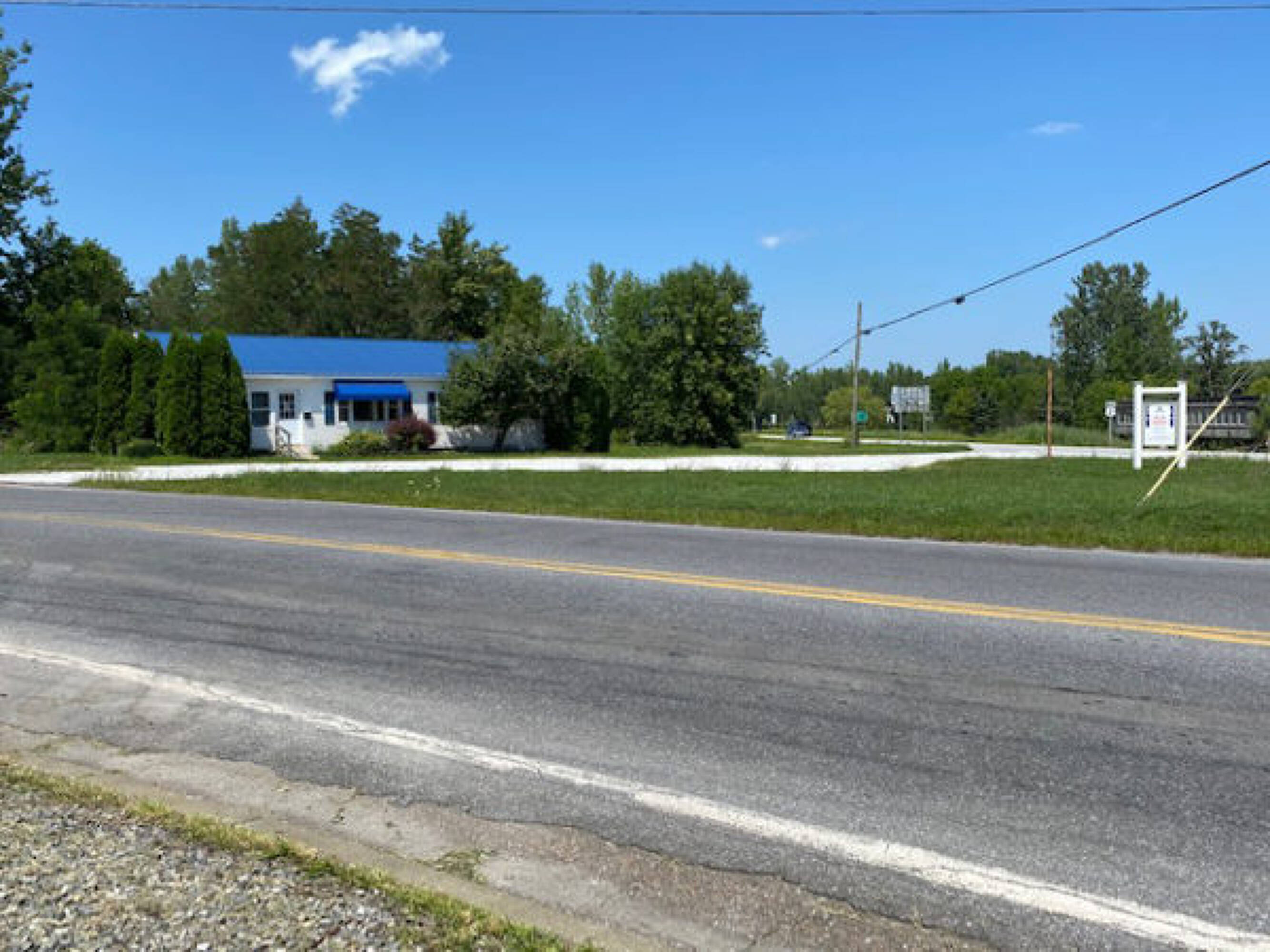 2 Ferry Rd, South Hero, VT 05486