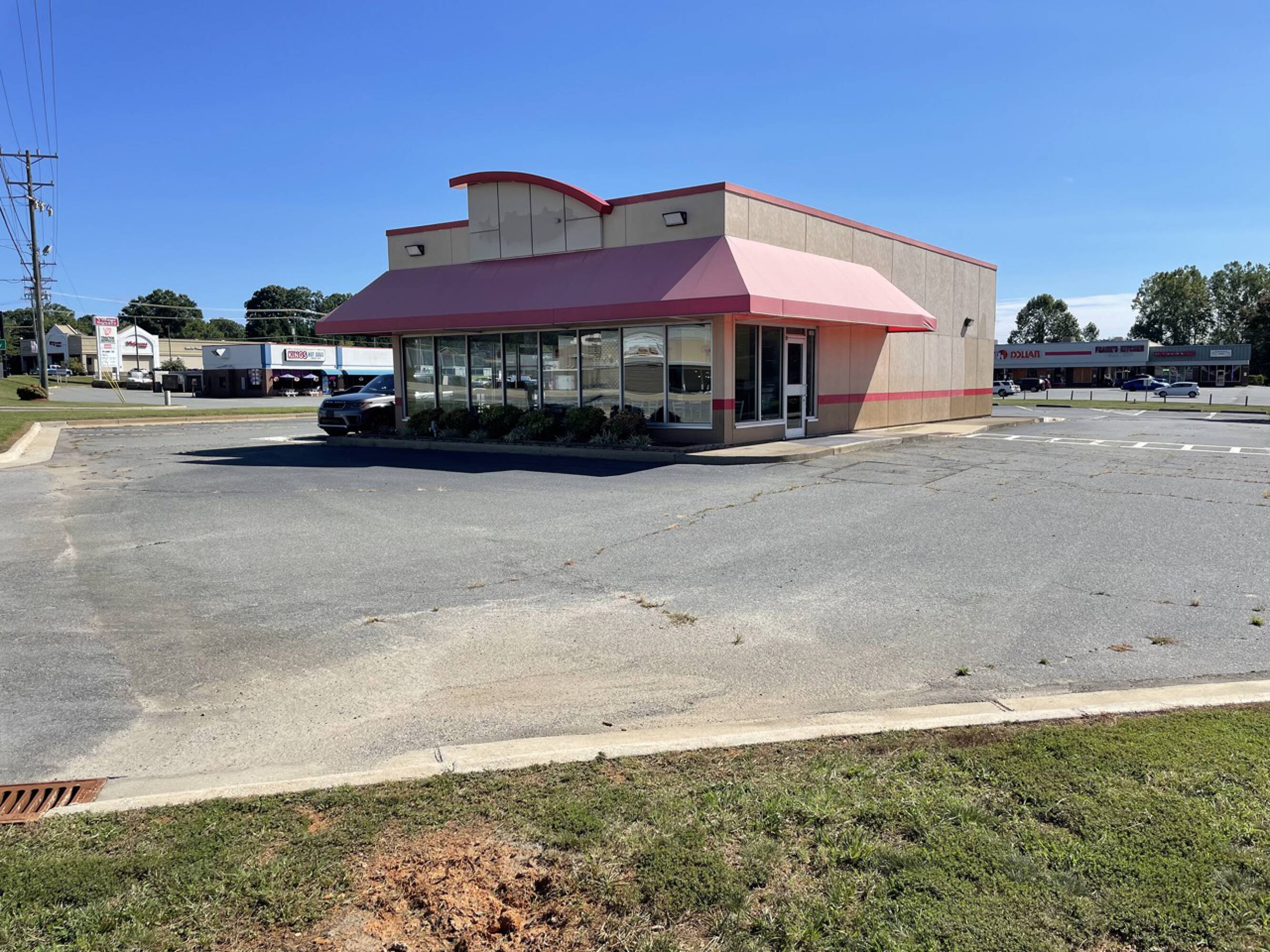 1035 BethaniaRural Hall Rd, Rural Hall, NC 27045